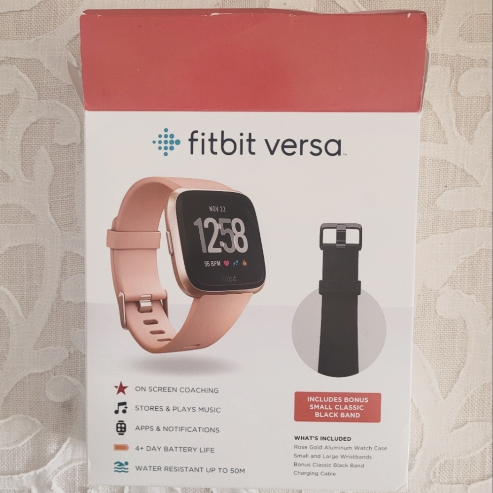 Fitbit Versa smart watch Rose Gold